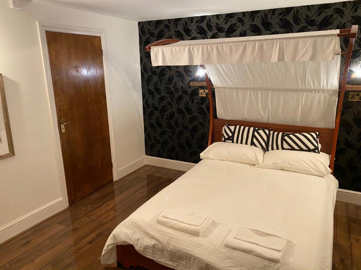 The Raven Suite Henley-on-Thames Exterior foto